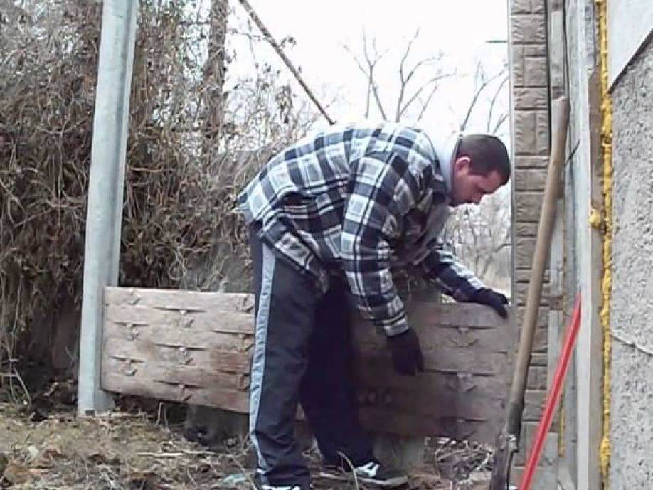 Как сделать бетонный забор на даче своими руками: вылить форму и установка
