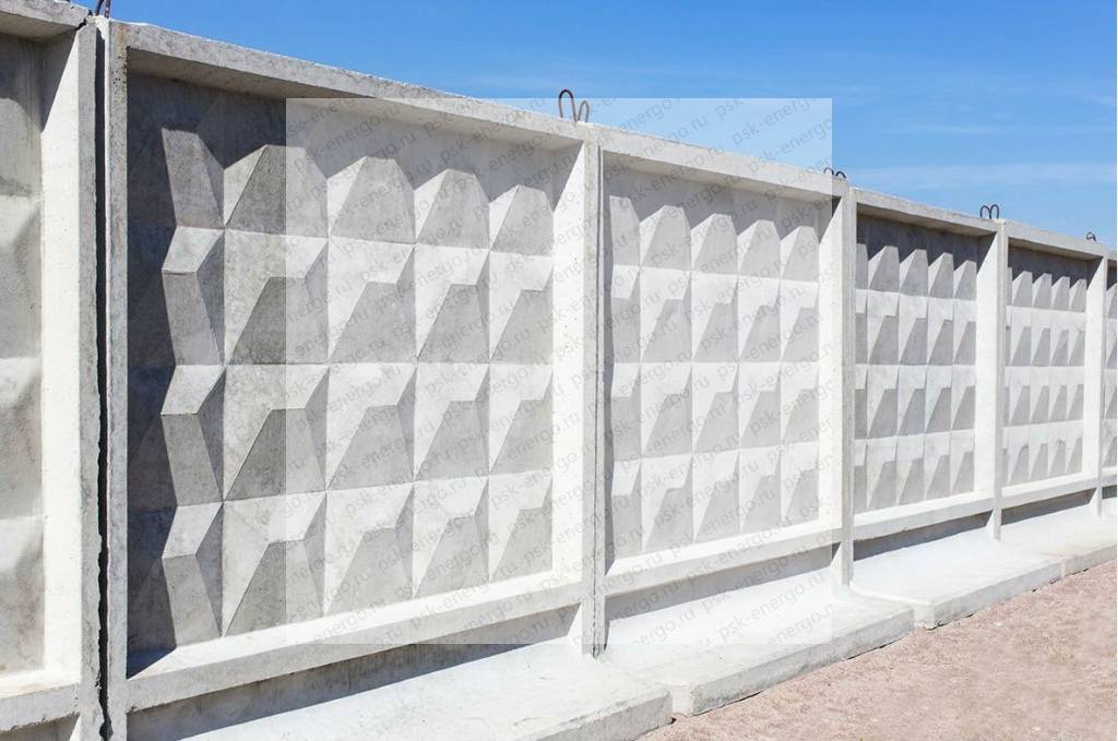 Секционный бетонный забор — плюсы и минусы