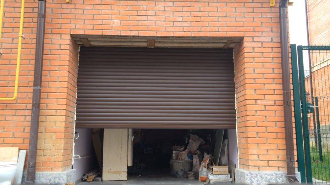 Ворота-рольставни на гараж своими руками: плюсы и минусы роллетов для гаража, установка конструкций самостоятельно
