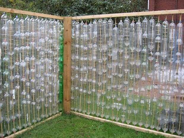 Забор из пластиковых бутылок для начинающих: пошаговая инструкция | садоводство24