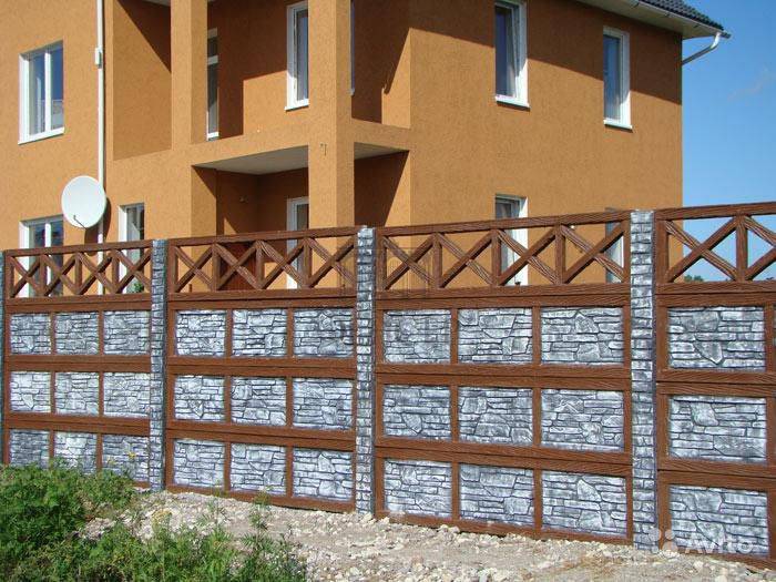Как установить бетонный забор