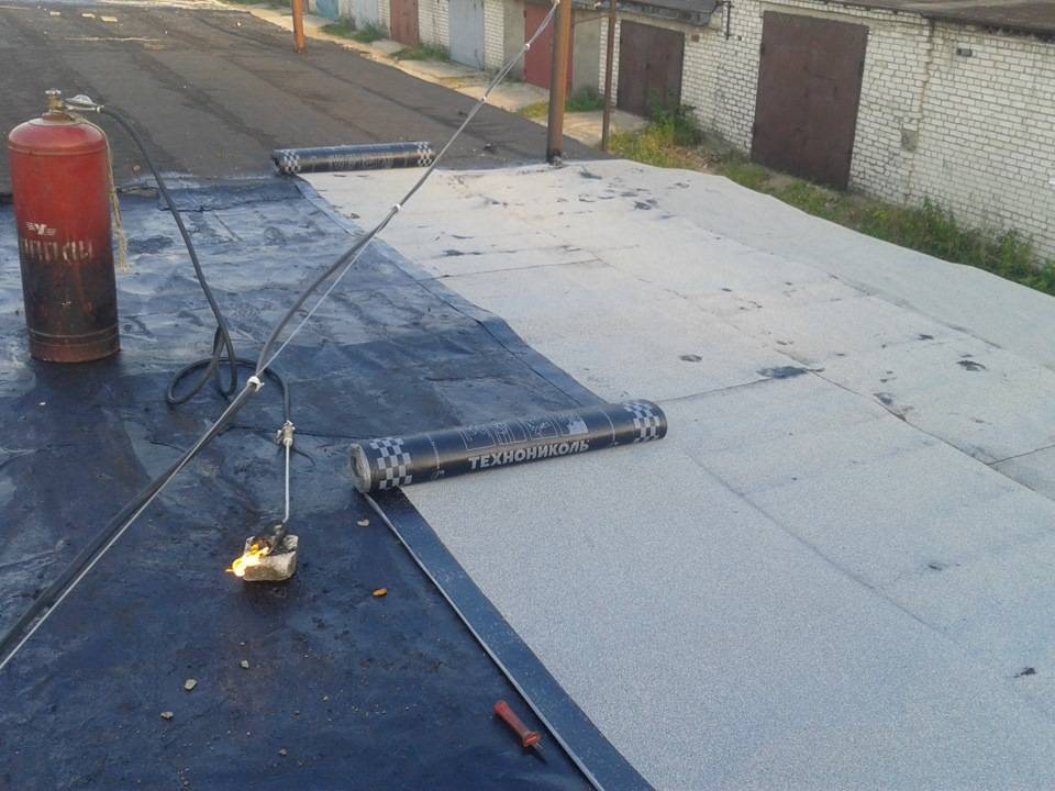 Обрешетка под профнастил на крышу гаража - все что нужно знать о каркасном и брусовом строительстве