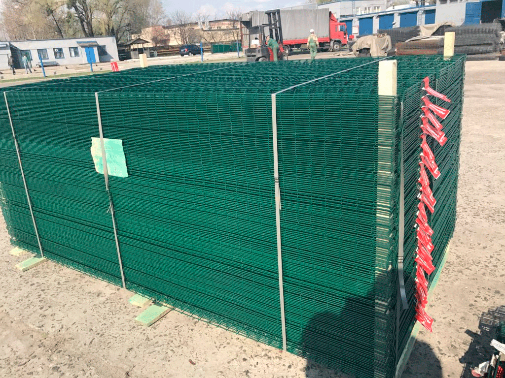 Забор из сварной оцинкованной сетки - технология установки