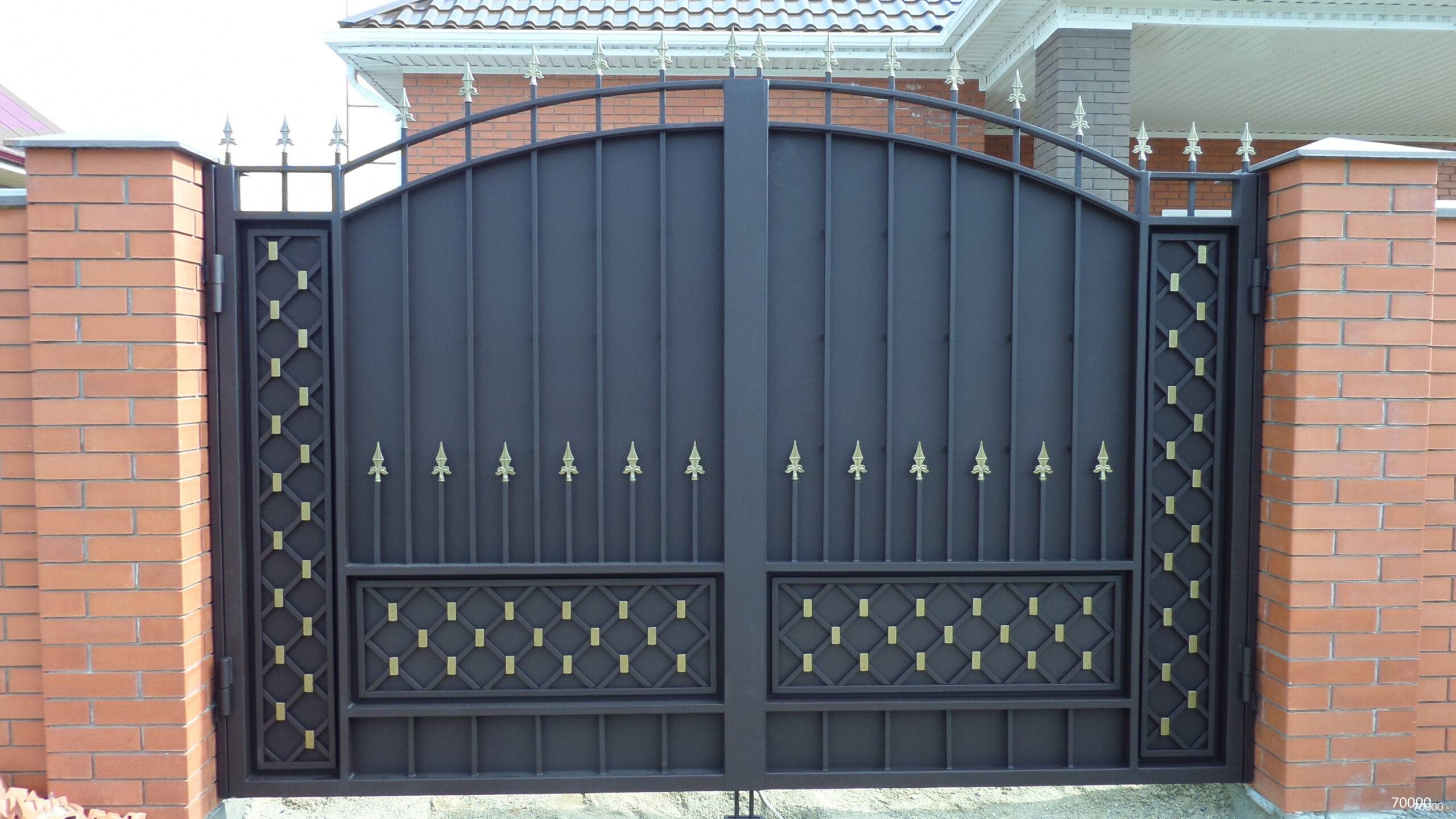 Металлические ворота: фото красивых железных (стальных) калиток для дома