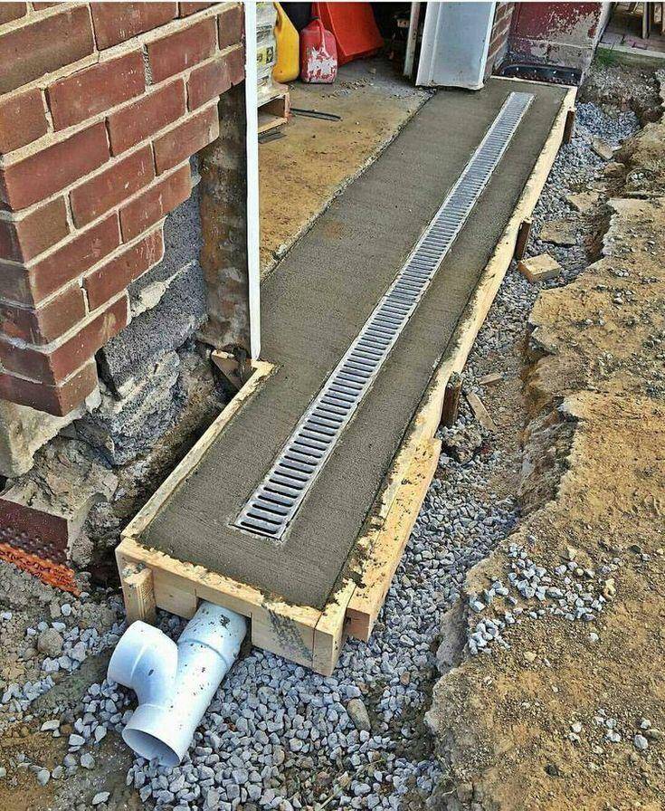 Гидроизоляция гаража: изнутри и снаружи, что делать, если затекает грунтовая и дождевая вода, обработка стен и потолка своими руками