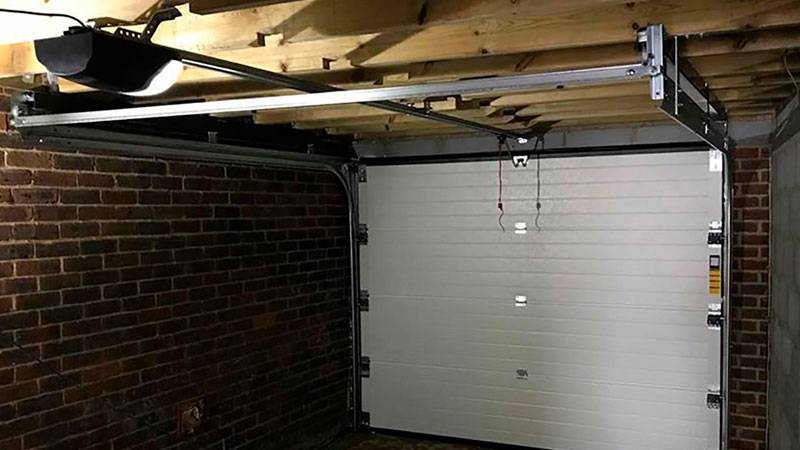 Подъёмные ворота для гаража: когда всё работает на комфорт