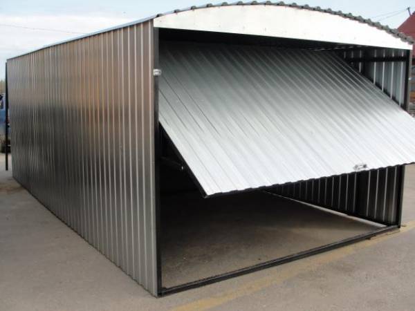 Металлический гараж: виды конструкций и особенности монтажа