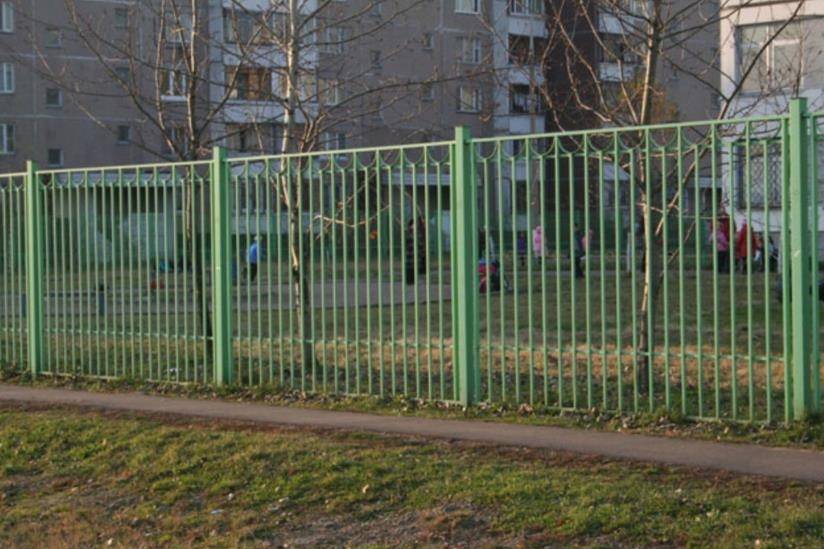 Забор для детского сада