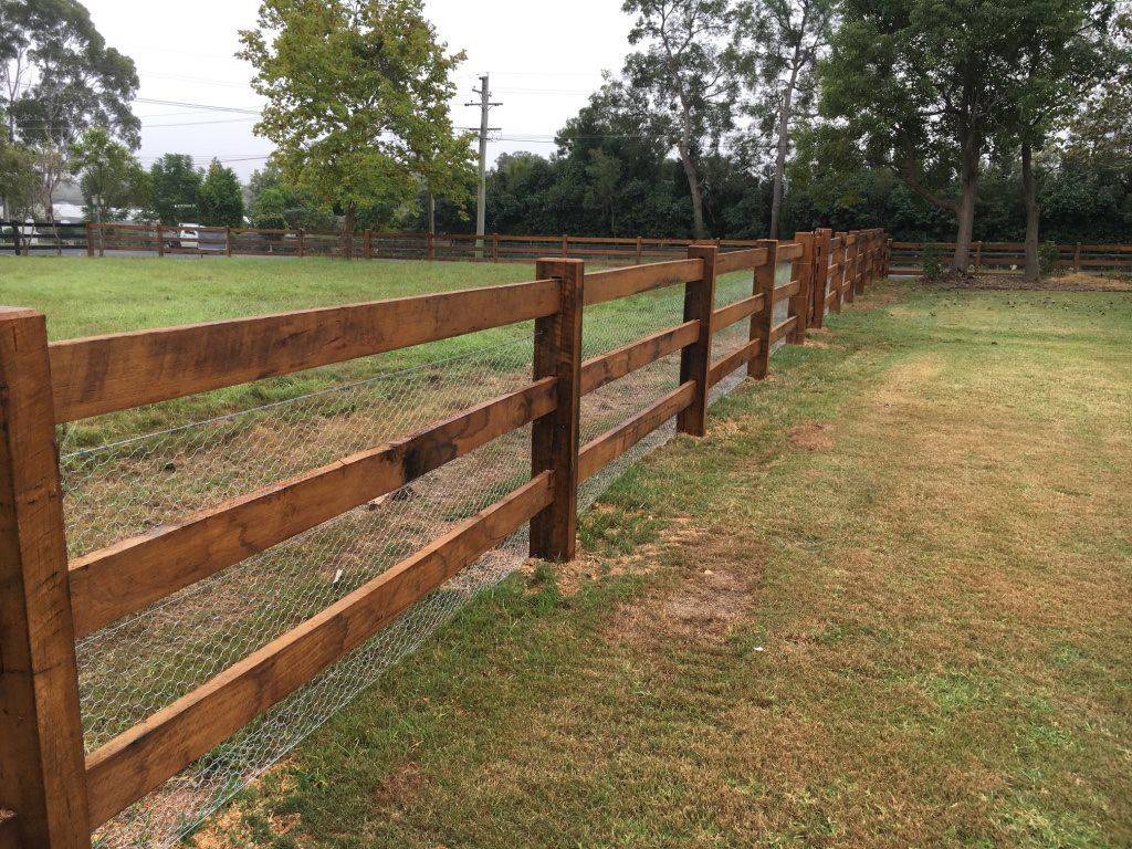 Забор ранчо: делаем сами |