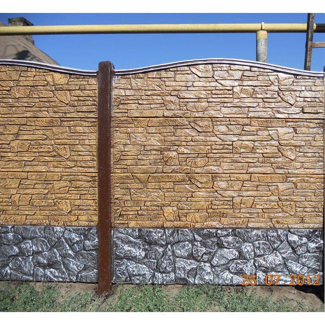 Как сделать бетонный забор своими руками: с помощью опалубки или готовых форм