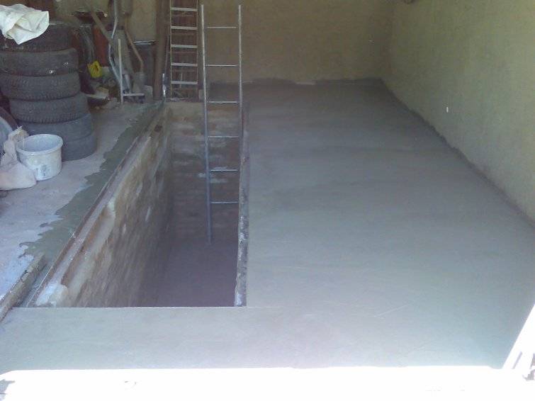 Обустройство смотровой ямы в гараже: заливка пола бетоном
