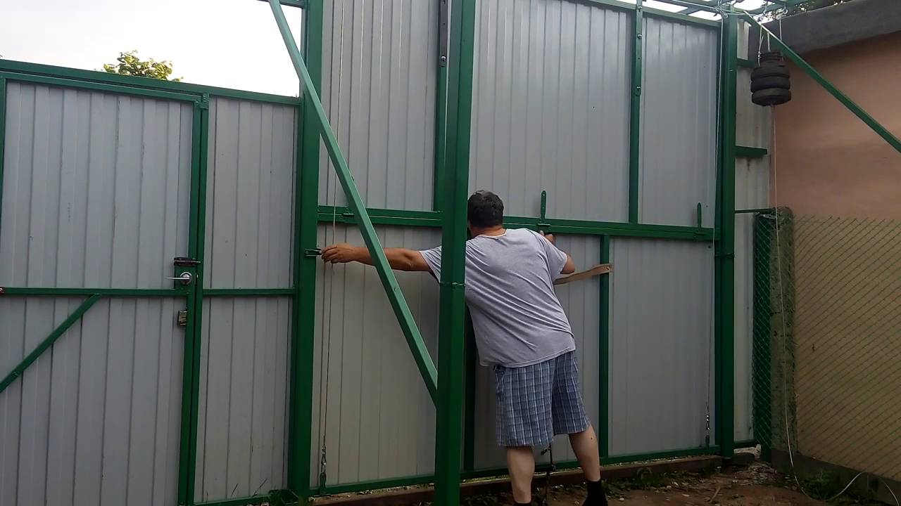 Пошаговая инструкция по изготовлению складных ворот для гаража своими руками