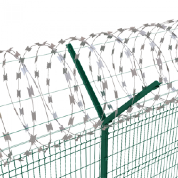 Как натянуть колючую проволоку на забор