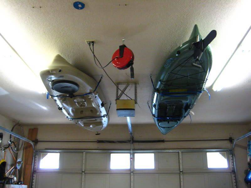Хранение лодки пвх в гараже под потолком