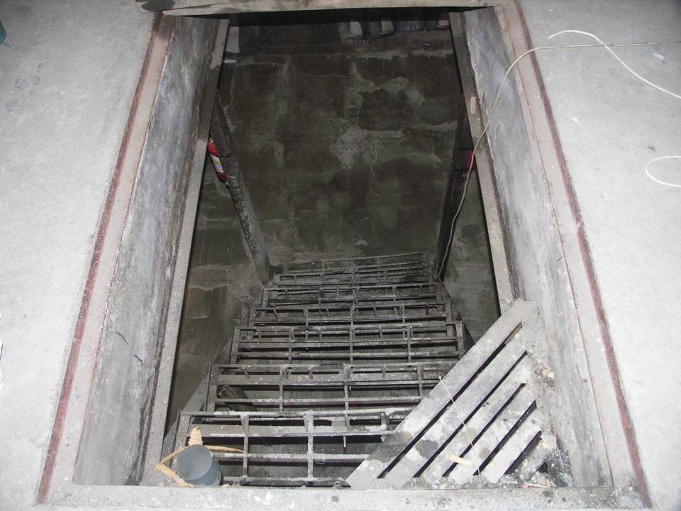 Как сделать пол в подвале гаража из бетона