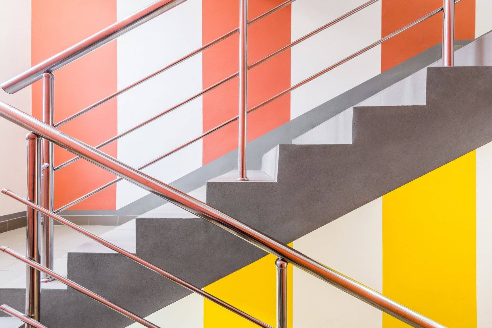 Перила для лестниц - 75 фото лучших идей дизайна и обустройства!